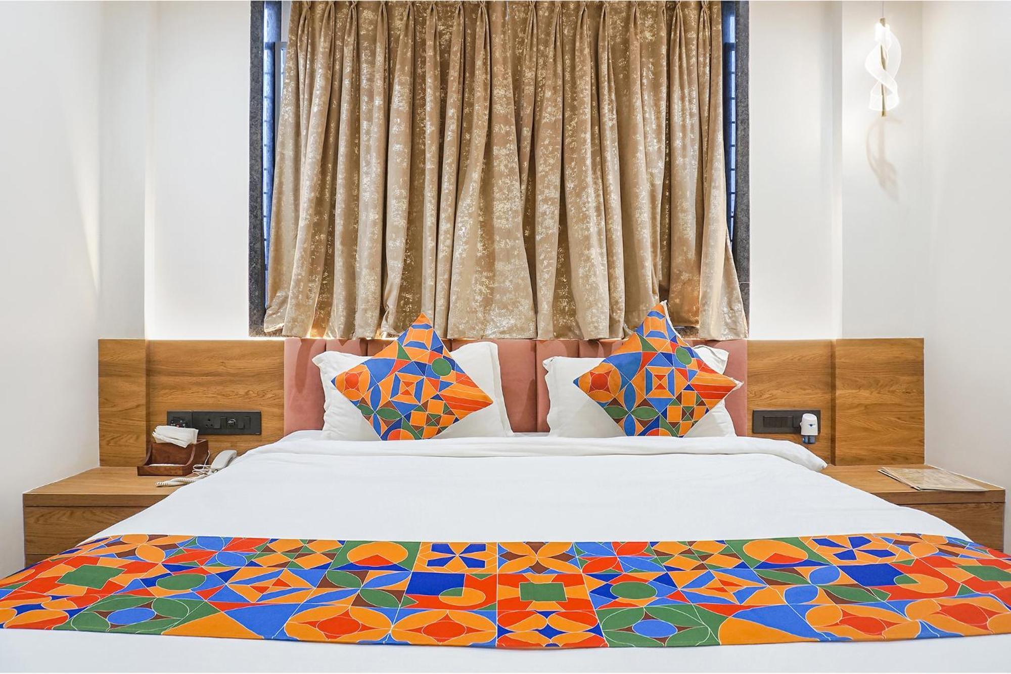 Fabhotel Prime Shourya Residency - Nr Maharshi Karve Museum Pune Exterior foto